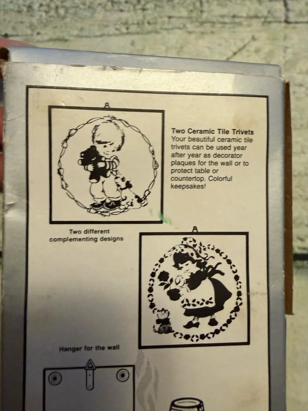 Grandmacore Vintage Jasco Ceramic Tile Trivets Set of 2. Christmas wall hanging.
